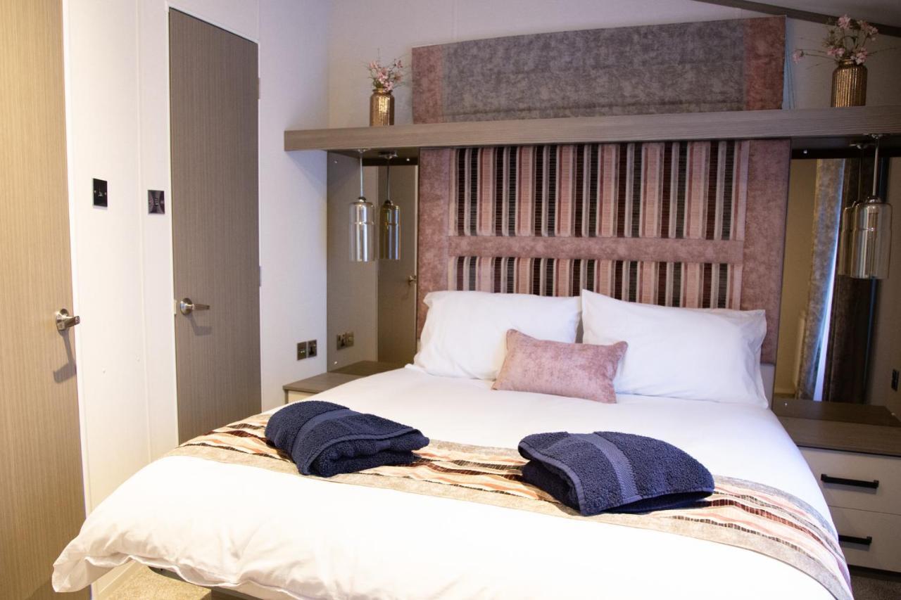Atlas Ovation Lodge أوتشتيرادر المظهر الخارجي الصورة